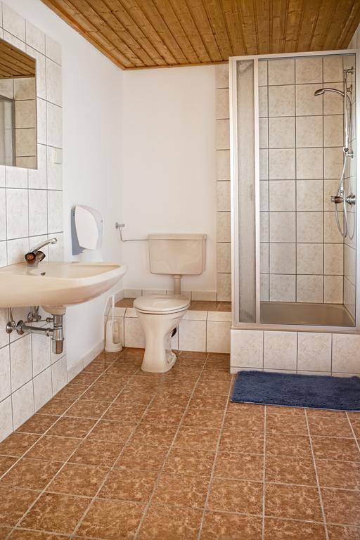 Hotel Altes Almhaus Maria Lankowitz Zimmer foto